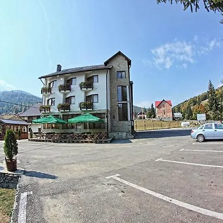 Pensiunea Vraja Muntelui